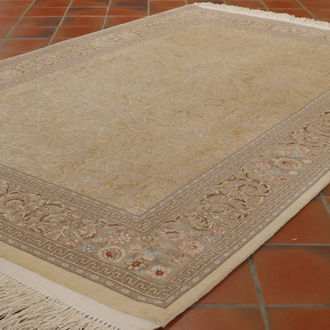 Fine part silk handmade Oriental Isfahan rug - 262510