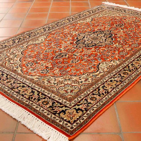 Handmade fine Kashmir silk rug - 307305