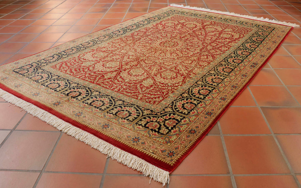Handmade Persian Qum silk rug - 309278
