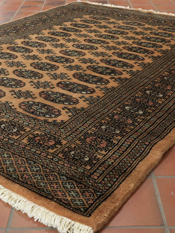 Handmade Pakistan Mori Bokhara rug - 309382