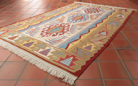 Handmade Fine Turkish Seccade Kilim rug - 309482