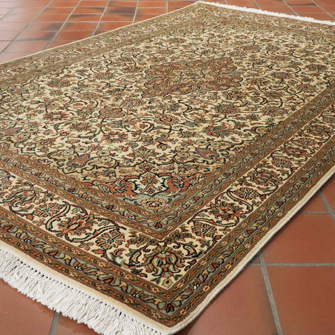 Handmade fine Kashmir silk rug - 309517