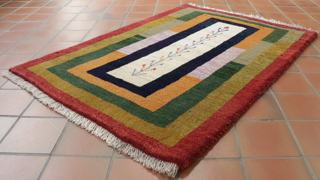 Handmade Persian Gabbeh rug - TR309006