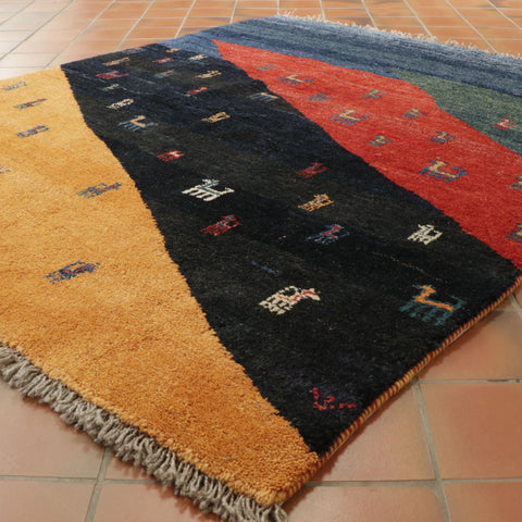 Handmade Persian Gabbeh rug - TR309011