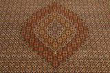 Fine handmade Persian Tabriz carpet - 306528
