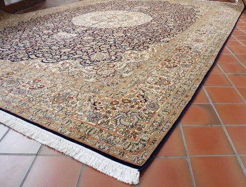 Handmade Kashmir silk carpet - 307299